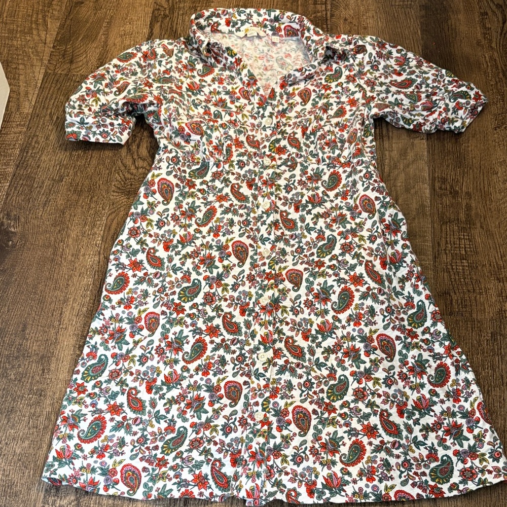 Boden Floral Paisley Button-Front Shirt Dress in White with Red & Green Print XS
